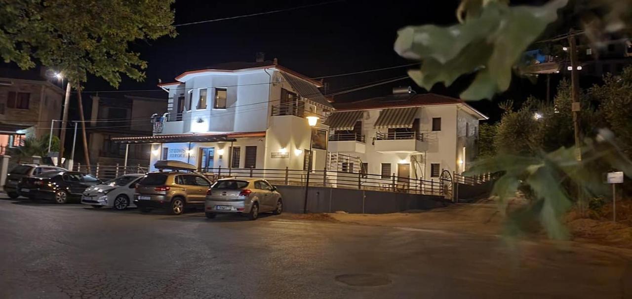 Aurora Apartment Platanias  Exterior photo